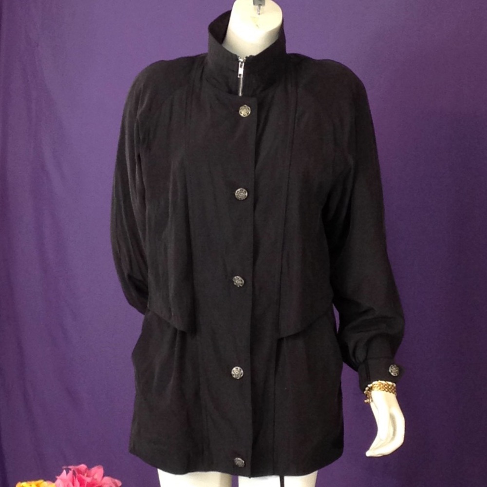 Gallery Black Drawstring Waist Lining Jacket - image 2